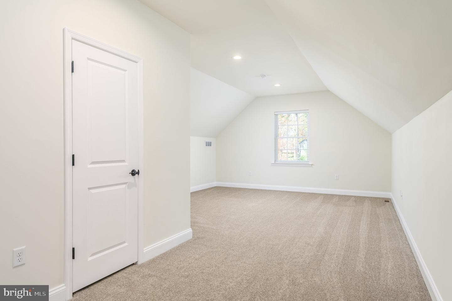 131 Chinaberry Way photo 37