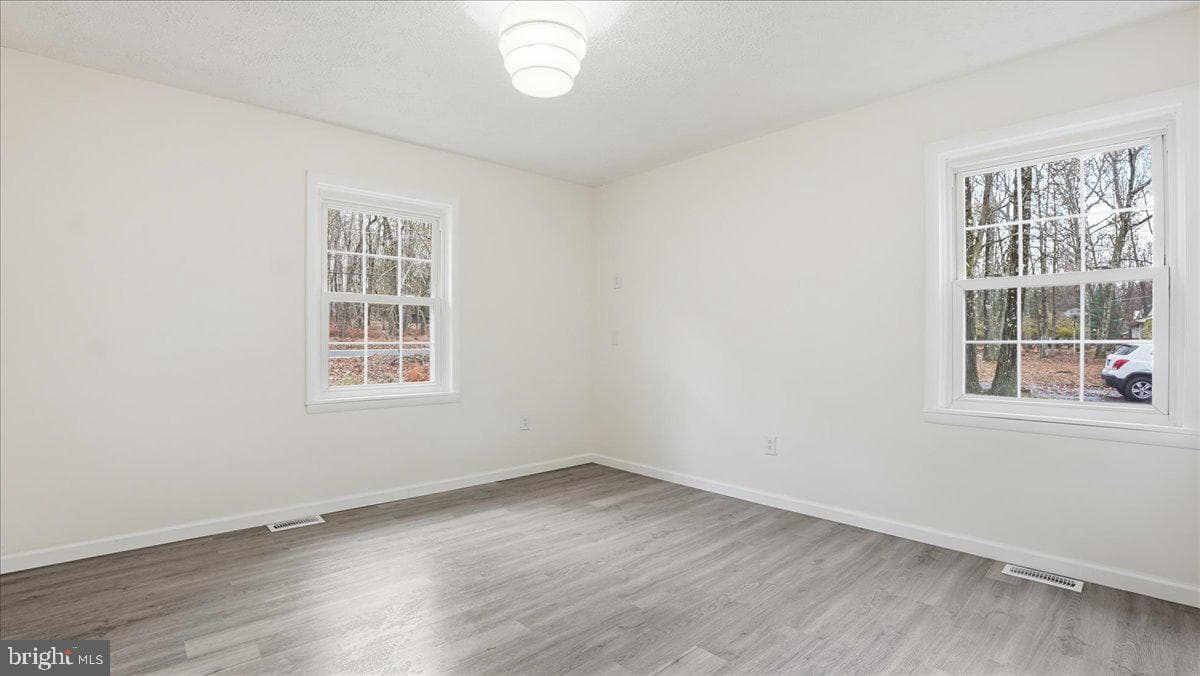 395 Sullivan Trail photo 15