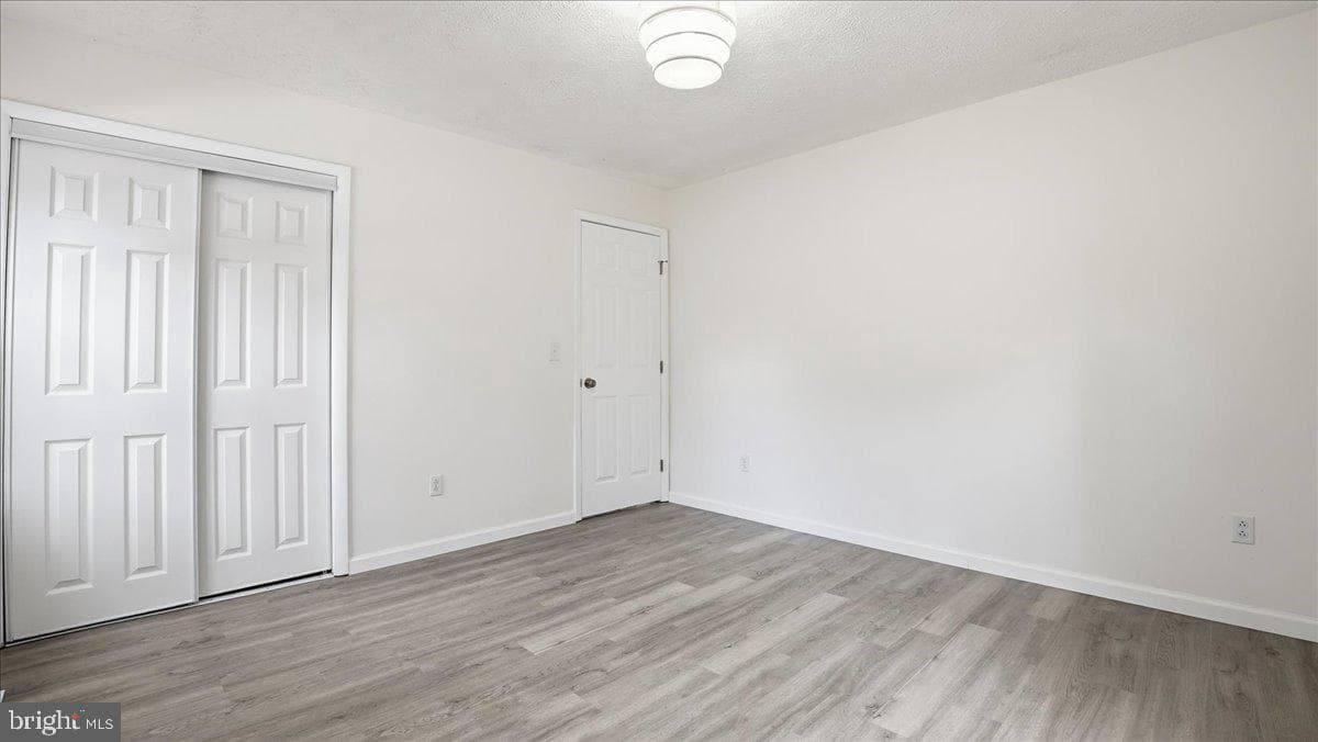 395 Sullivan Trail photo 17