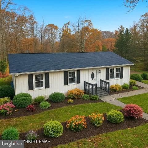 395 Sullivan Trail photo 28