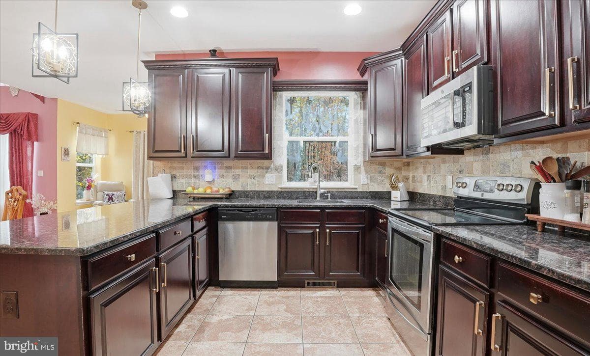 603 Washington Crossing photo 14