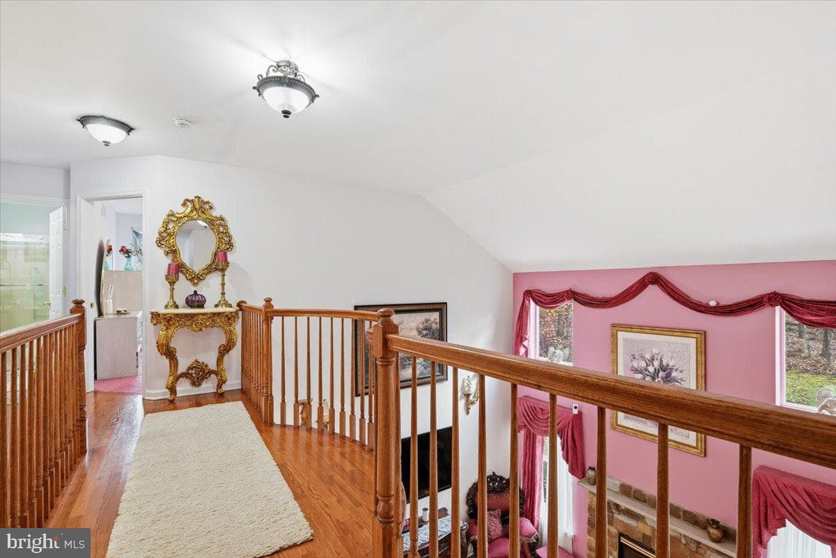 603 Washington Crossing photo 23