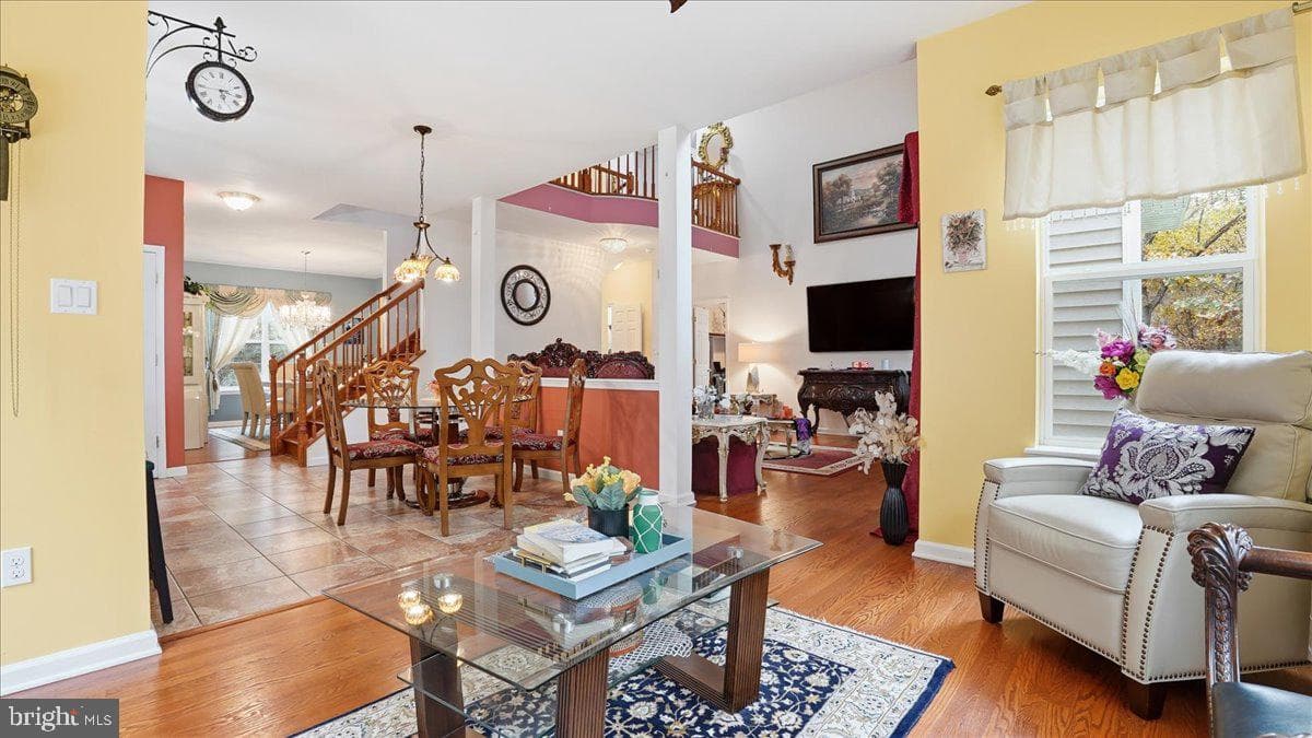 603 Washington Crossing photo 27