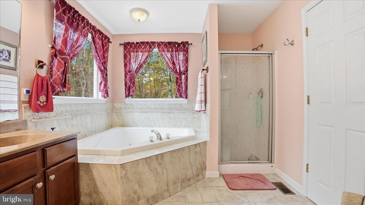 603 Washington Crossing photo 30