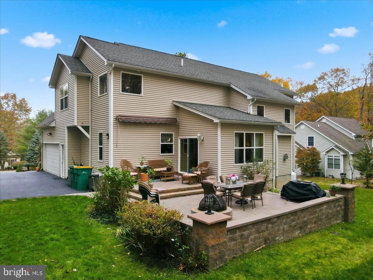 603 Washington Crossing photo 38