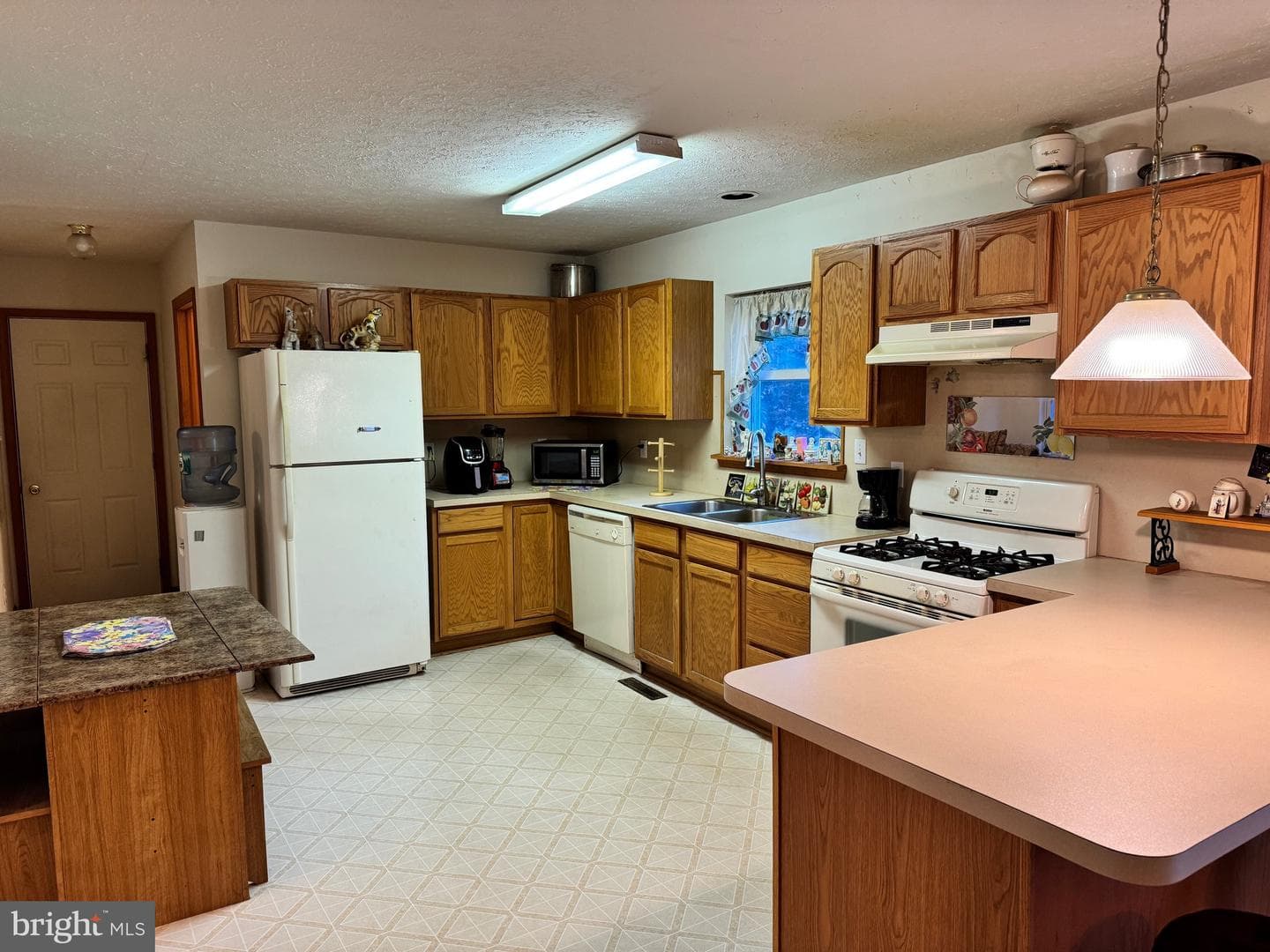 1145 Chickadee Drive photo 7