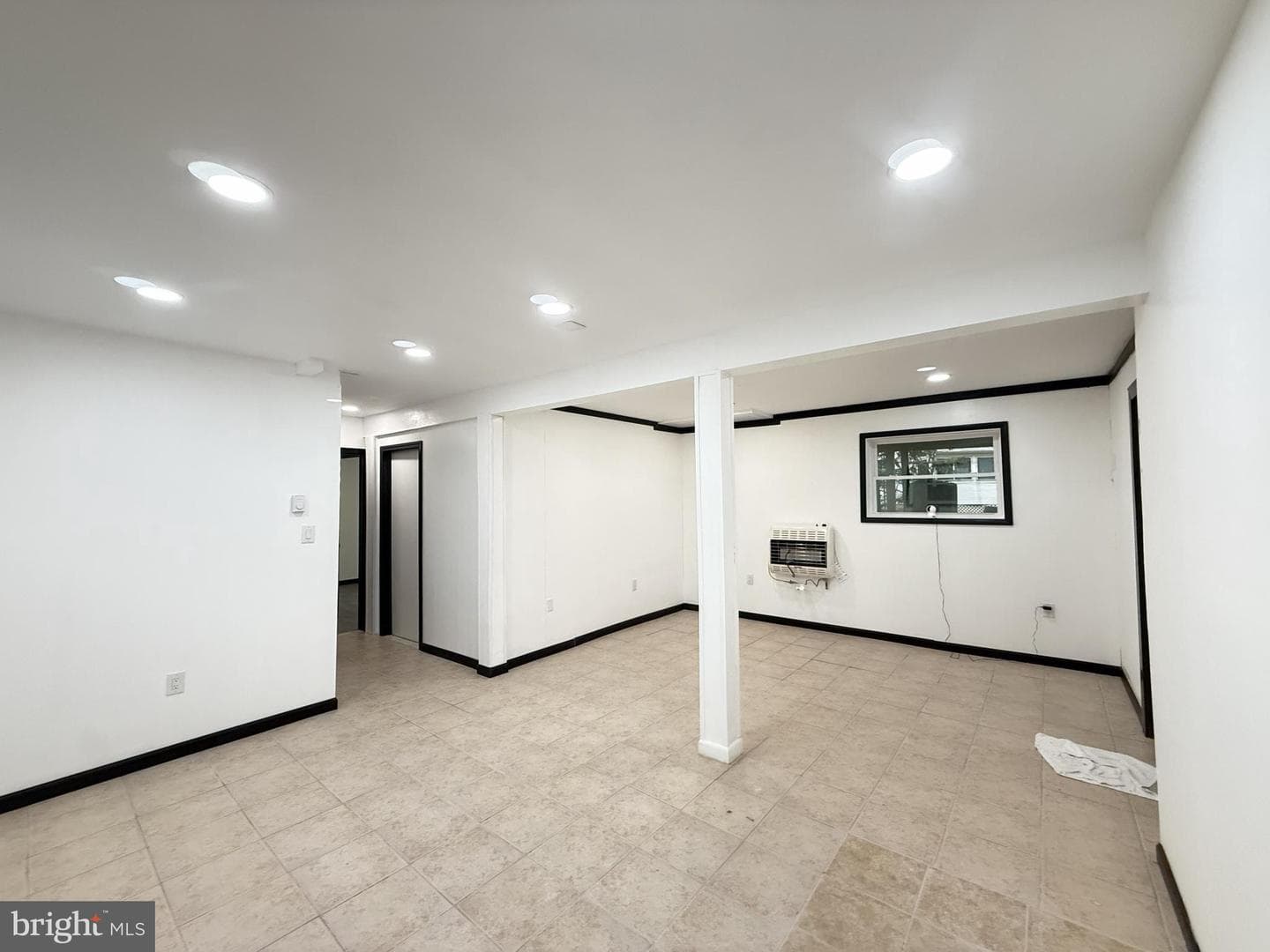 8066 Red Squirrel Drive photo 14