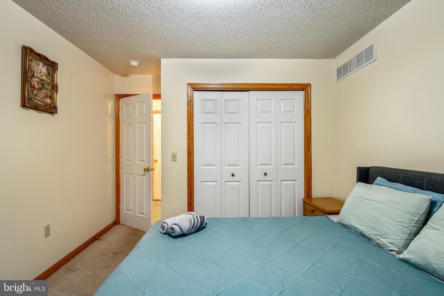 2121 Warwick Circle photo 34