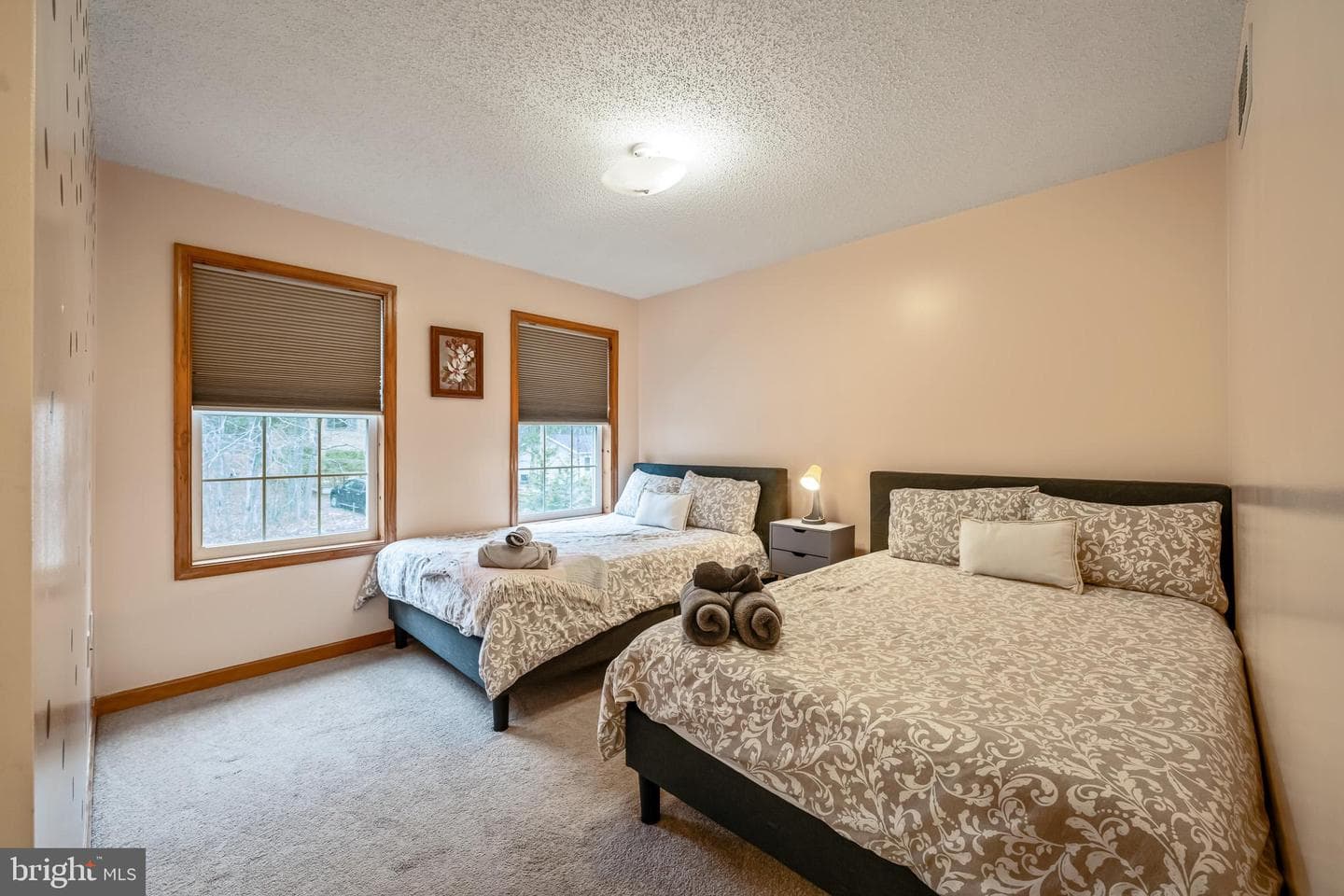 2121 Warwick Circle photo 35