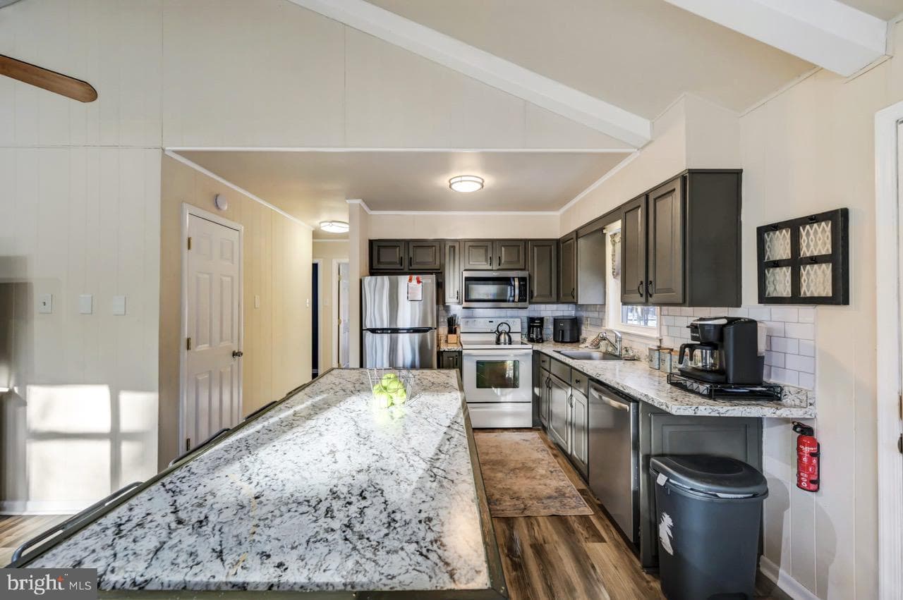 124 Fern Ridge Road photo 18