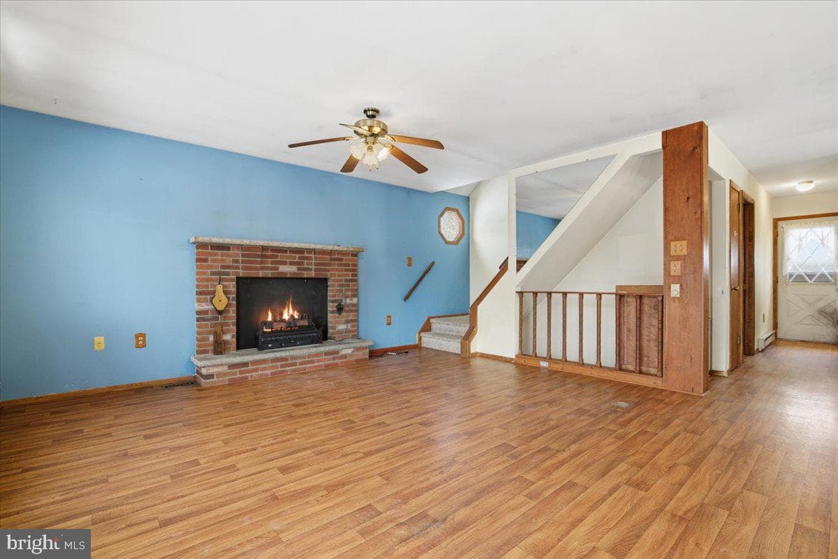 704 Rainbow Terrace photo 9