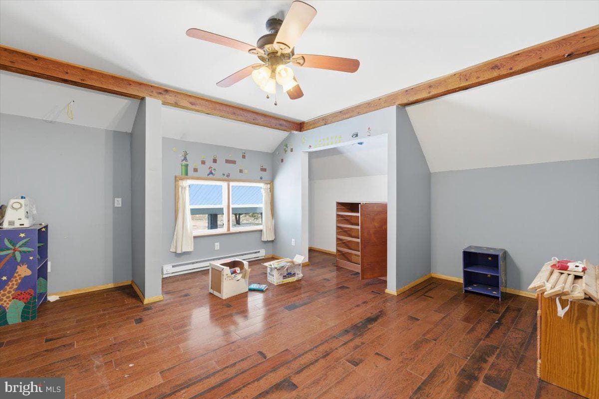 159 Colony Village photo 35