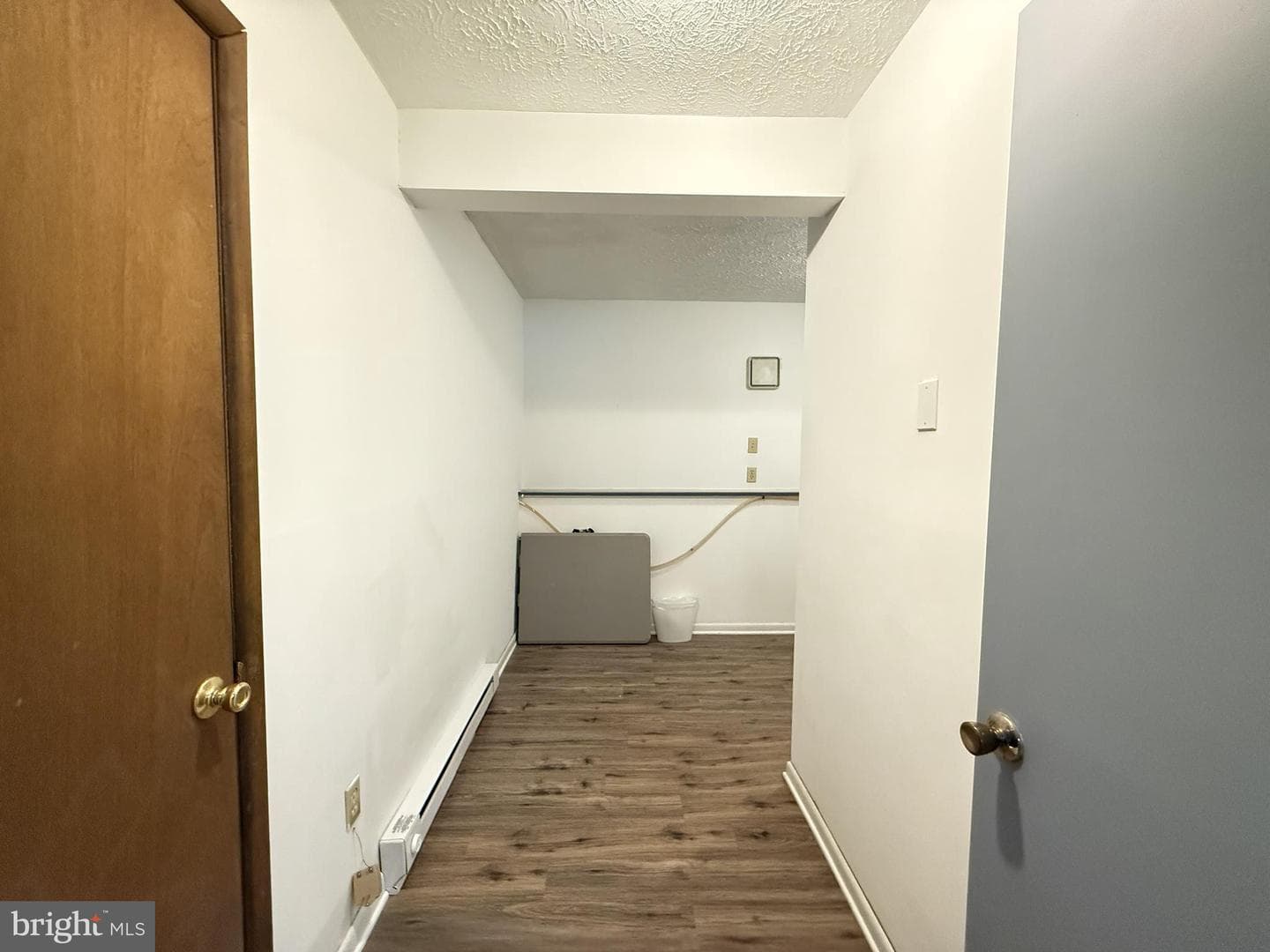 1570 Sullivan Trail photo 31