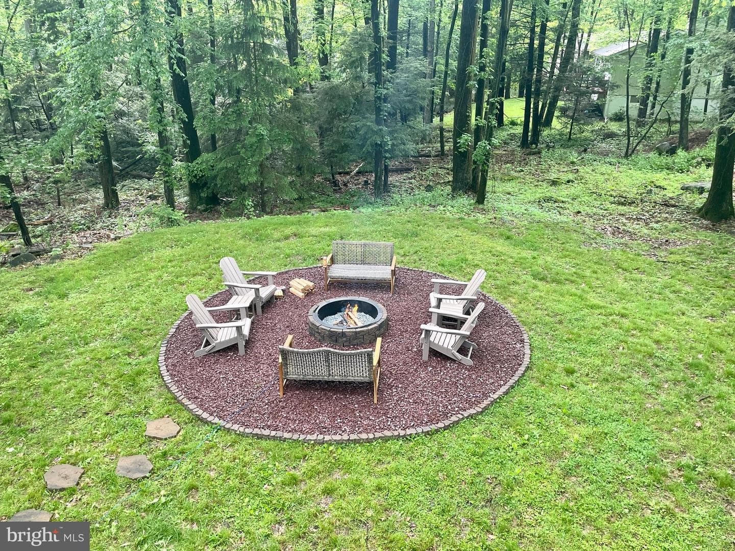 1570 Sullivan Trail photo 33