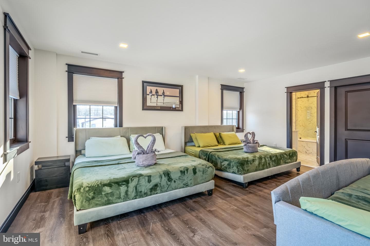 7813 Lake Shore Drive photo 18