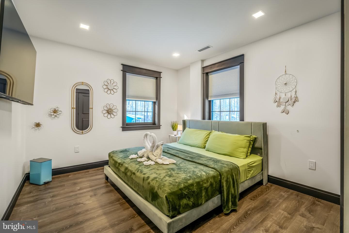 7813 Lake Shore Drive photo 24