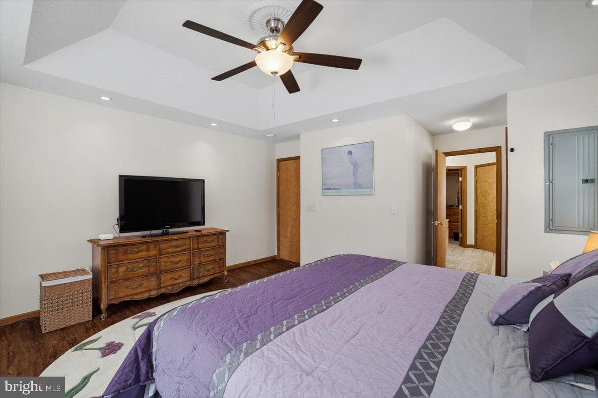 2130 Scarborough Way photo 21