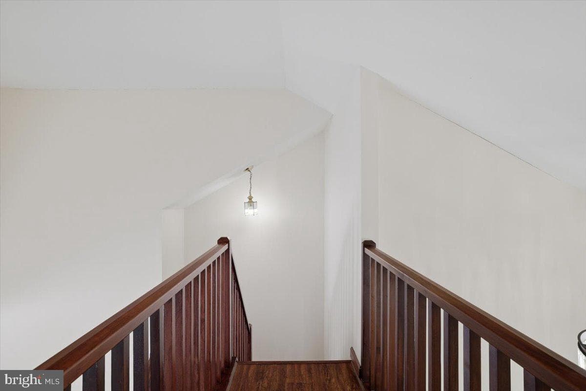 2130 Scarborough Way photo 28