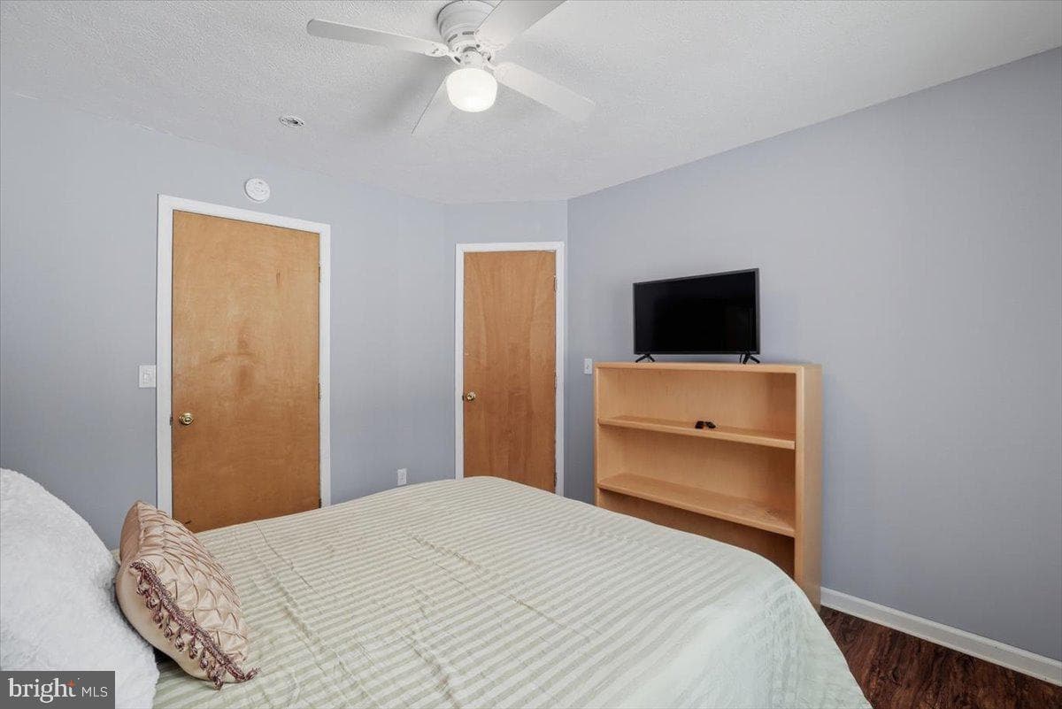 2130 Scarborough Way photo 30