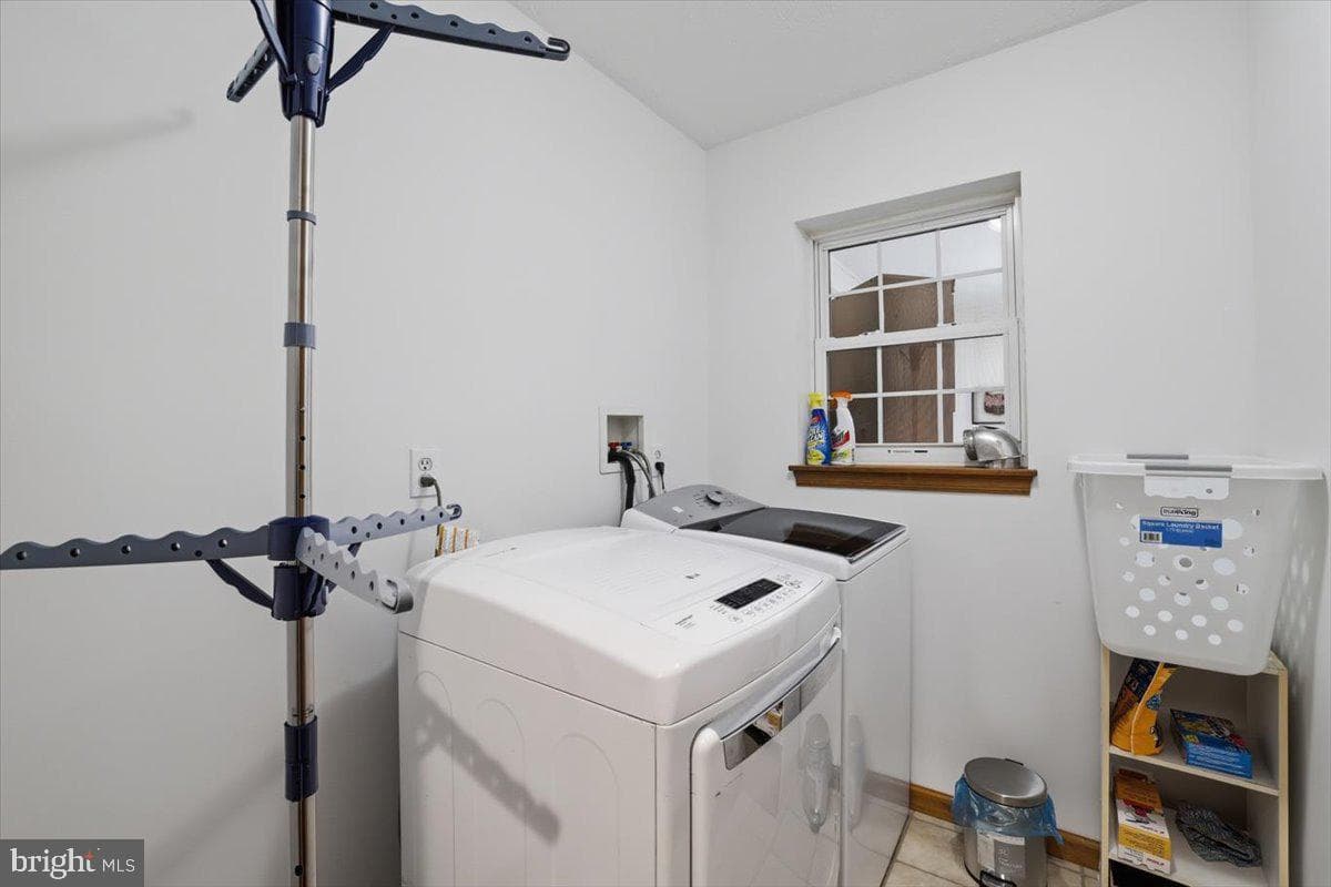2130 Scarborough Way photo 34