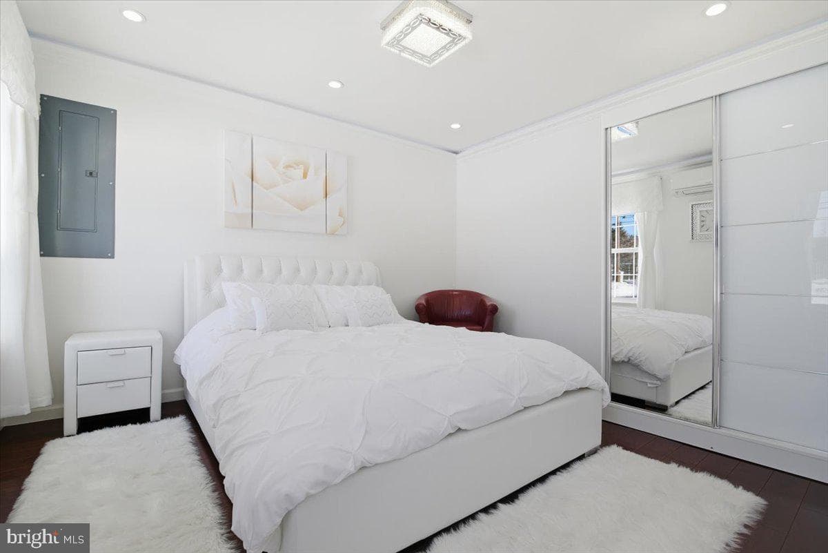 136 Kimberly Drive photo 30