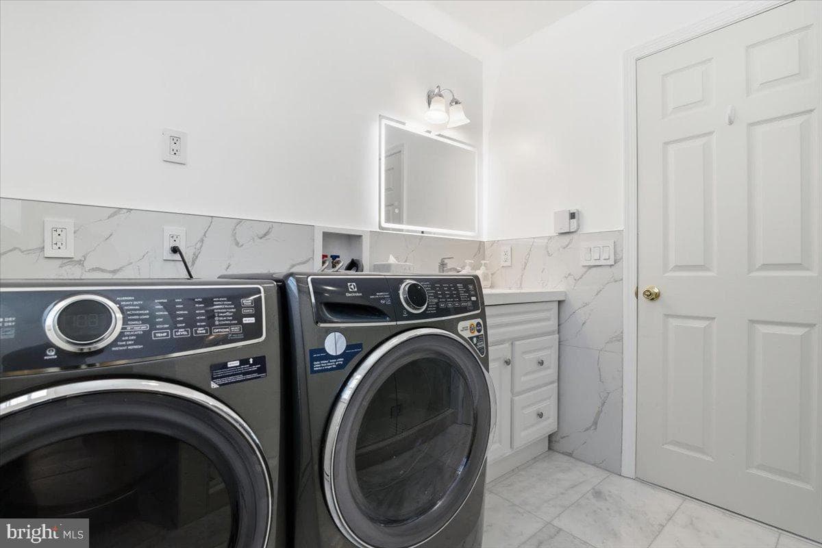 136 Kimberly Drive photo 50