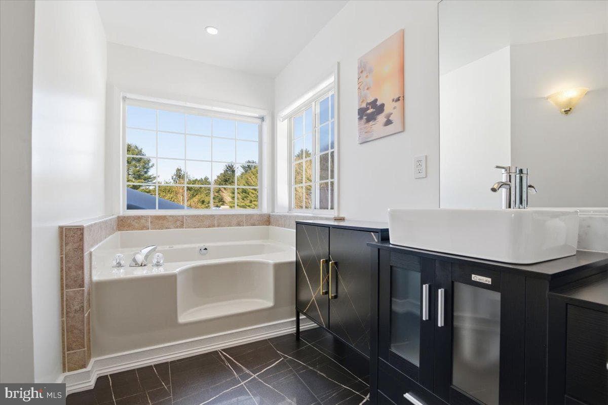 136 Kimberly Drive photo 59