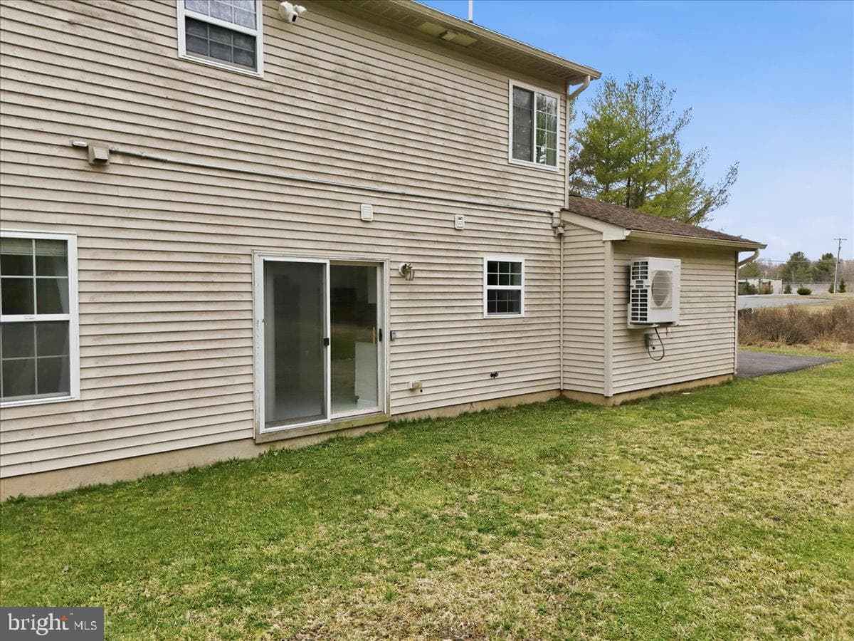 136 Kimberly Drive photo 74