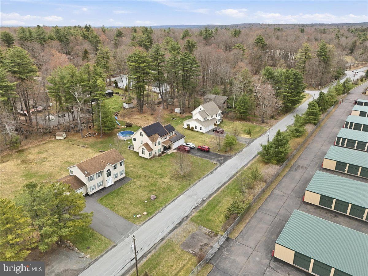 136 Kimberly Drive photo 80