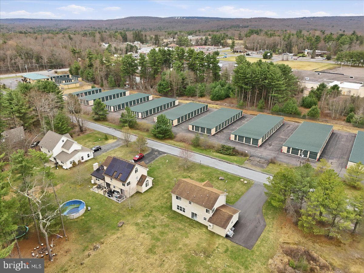136 Kimberly Drive photo 81