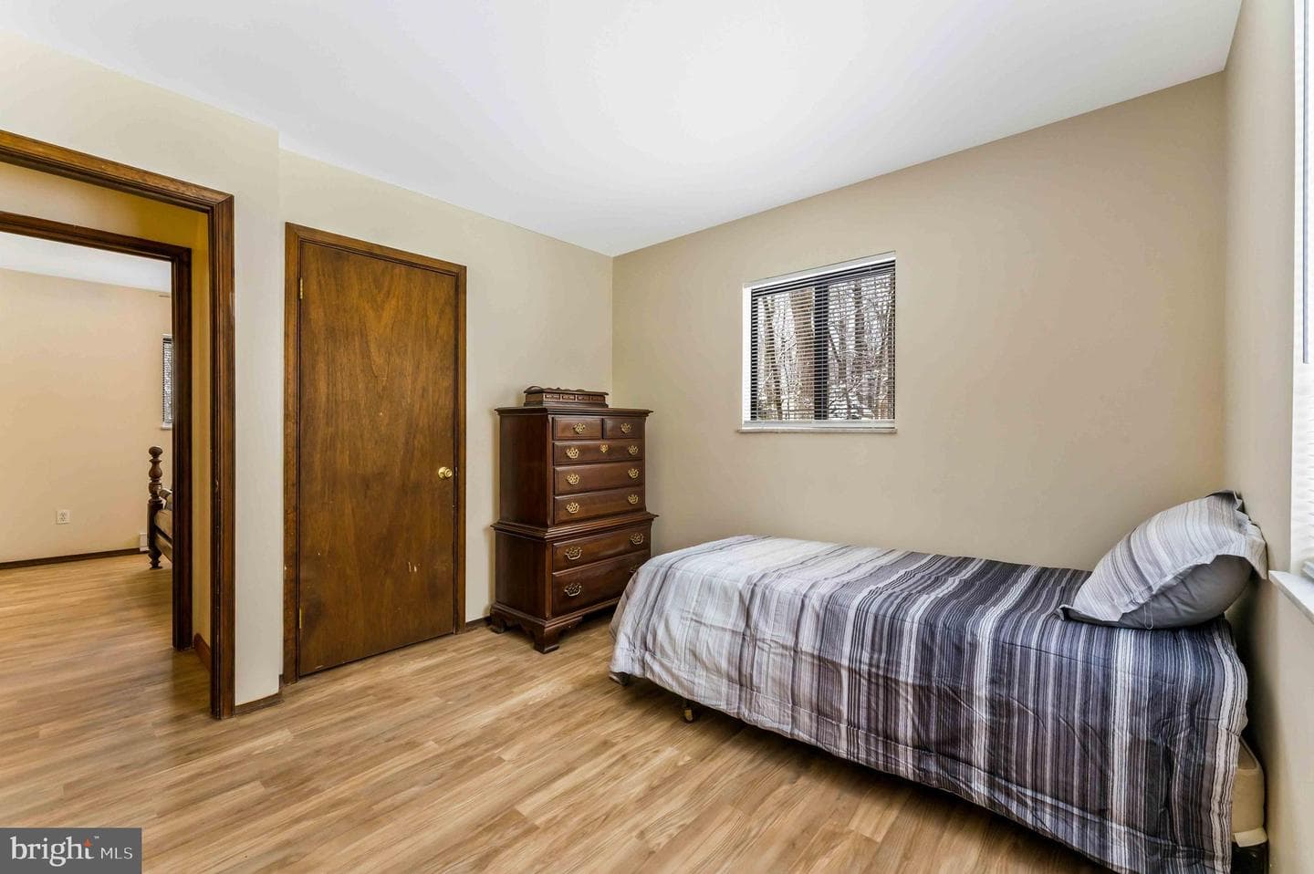 391 Berry Lane photo 28