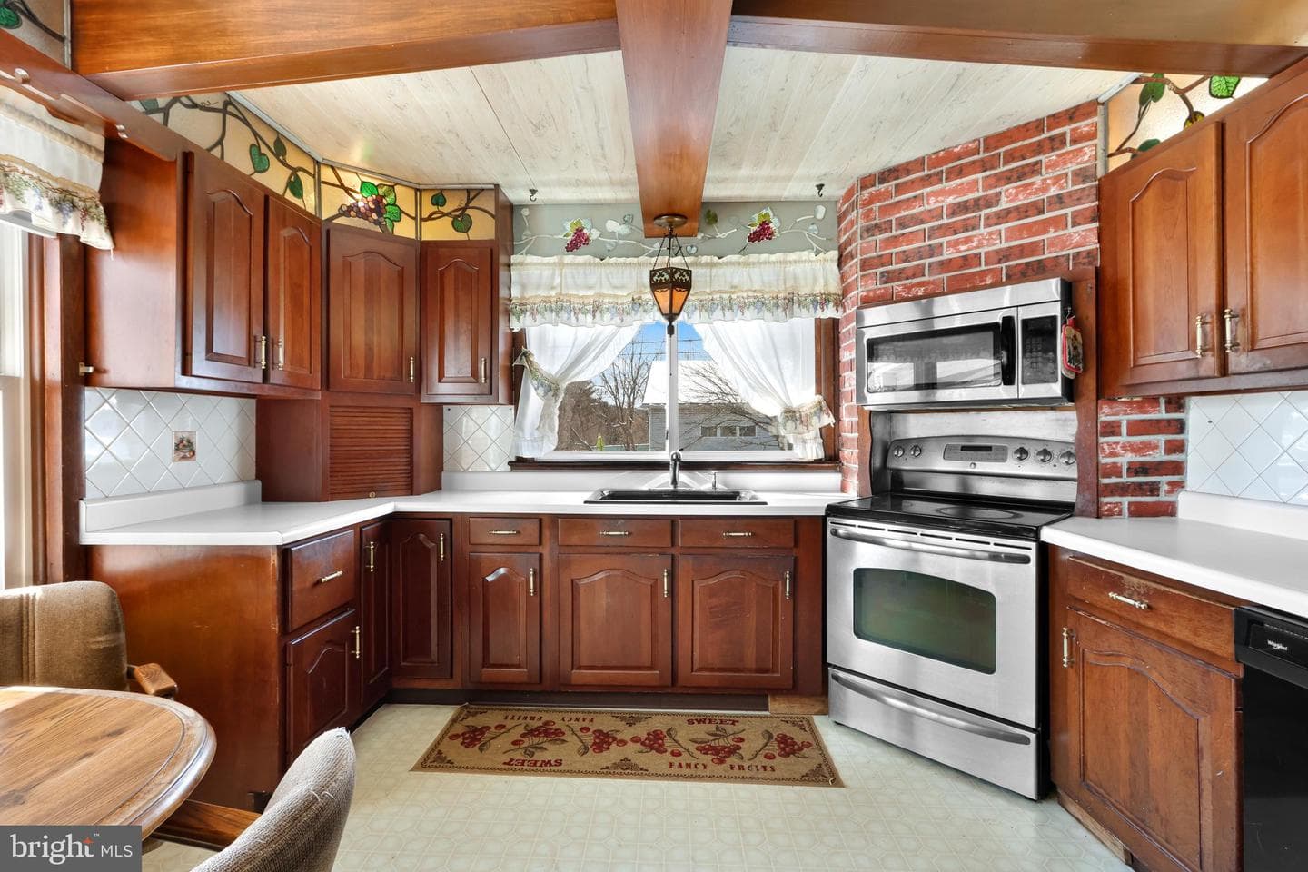 2115 W Main Street photo 16