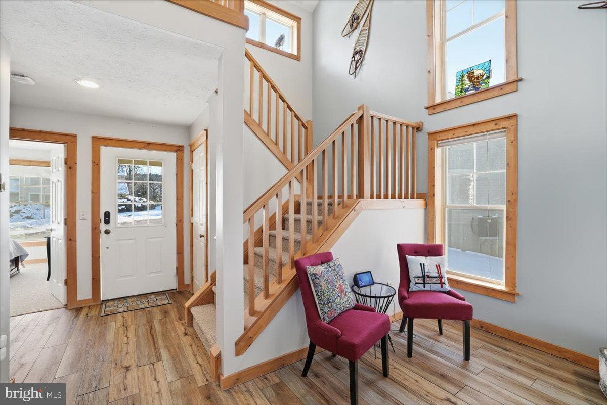 208 Sycamore Court photo 21