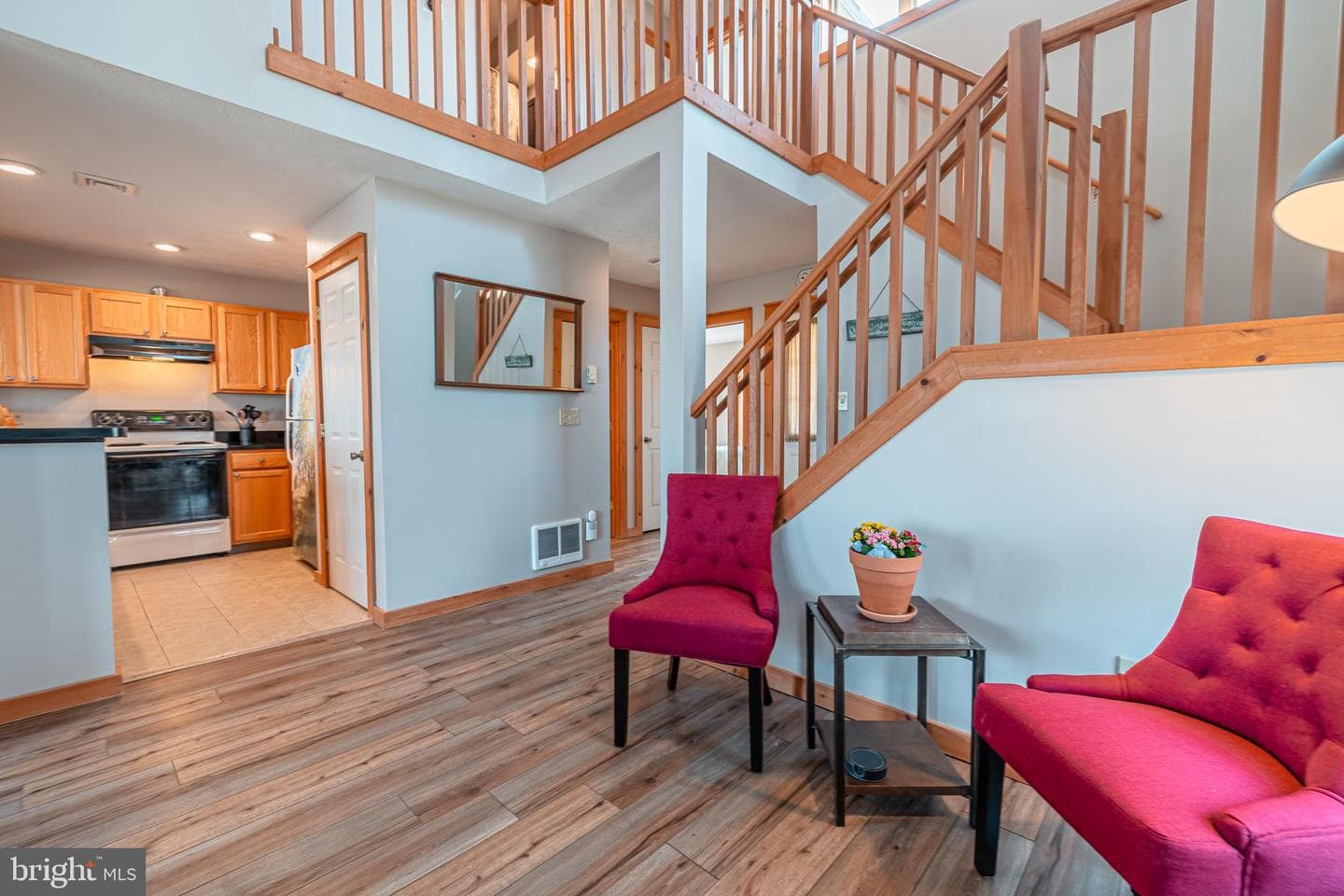 208 Sycamore Court photo 22