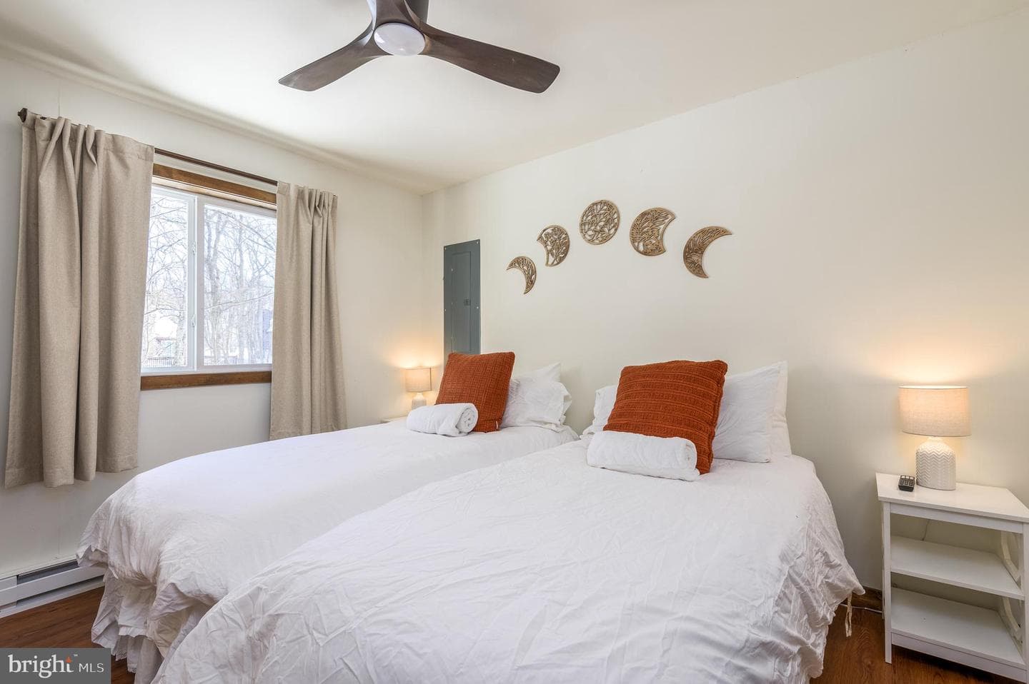 2206 Chatham Court photo 15
