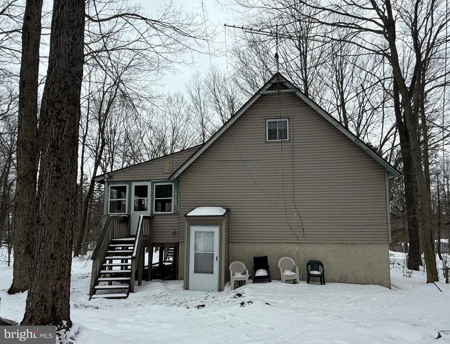 437 Orono Drive photo 3