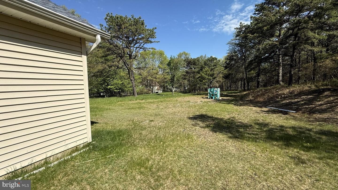 2005 Palisades Drive photo 4