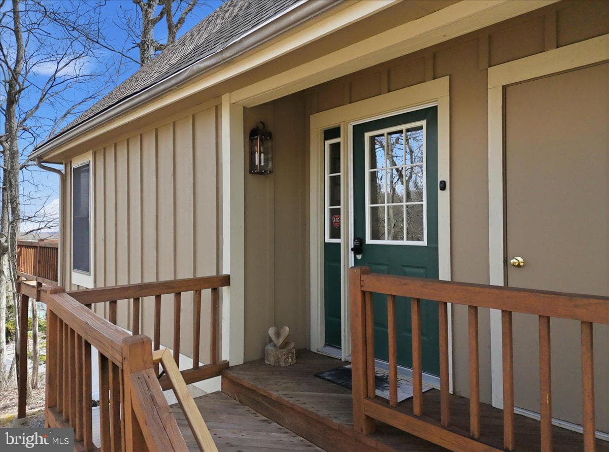 111 High Mountain Lane photo 5