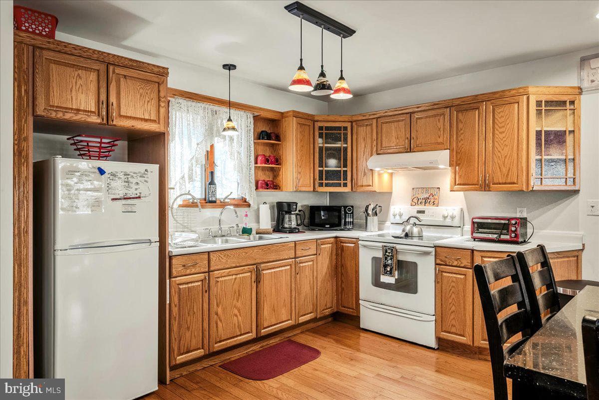 31 Middle Village Way photo 11