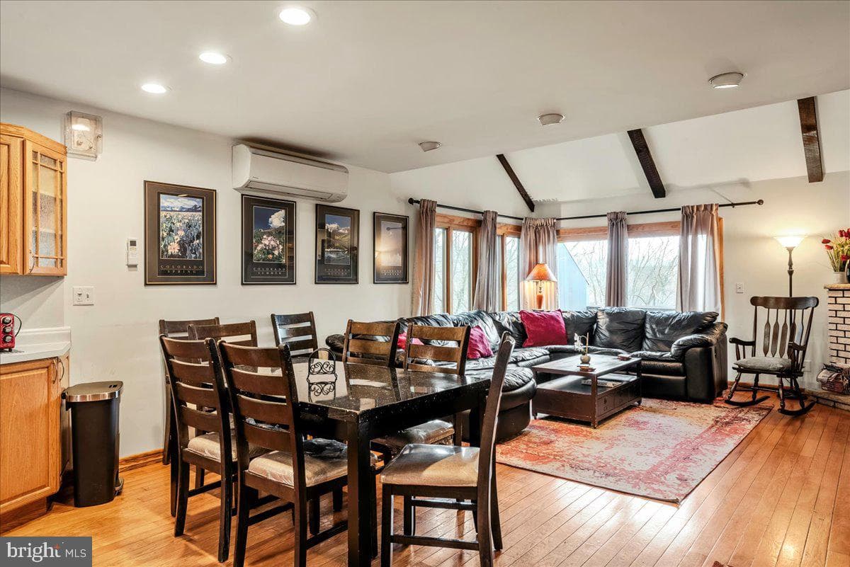 31 Middle Village Way photo 14