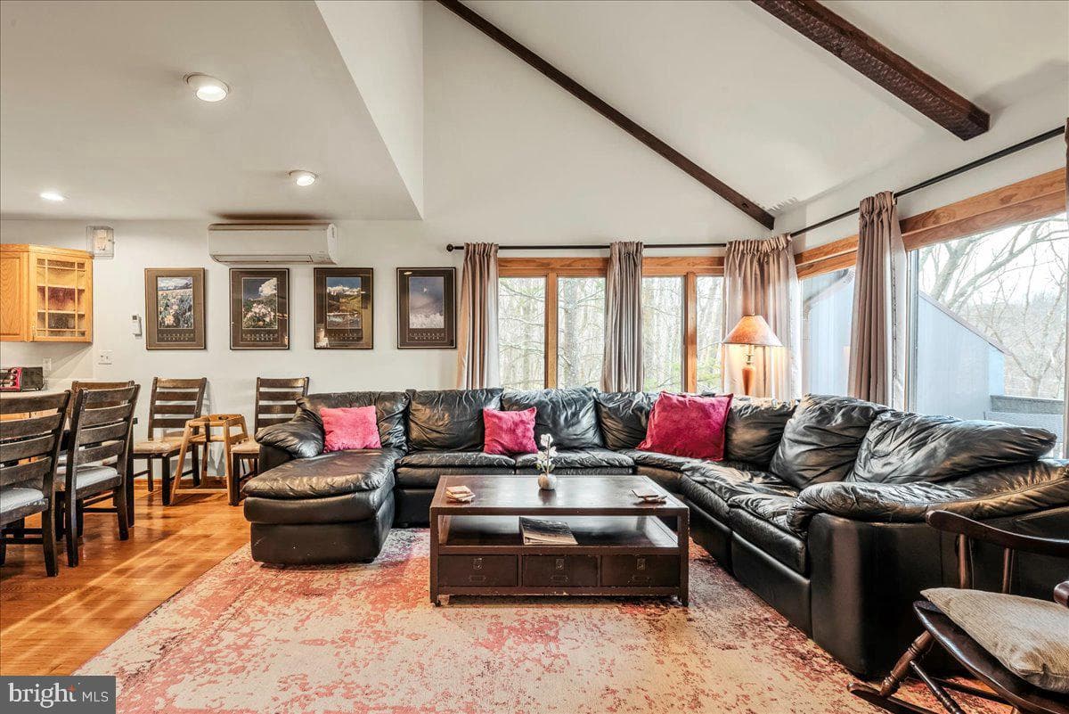 31 Middle Village Way photo 16