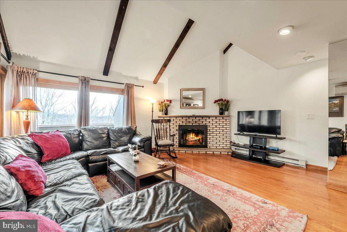 31 Middle Village Way photo 17