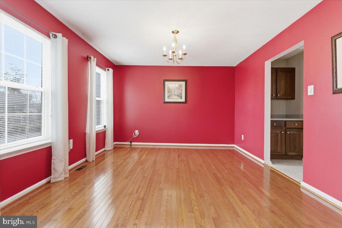 706 Franklin Court photo 37