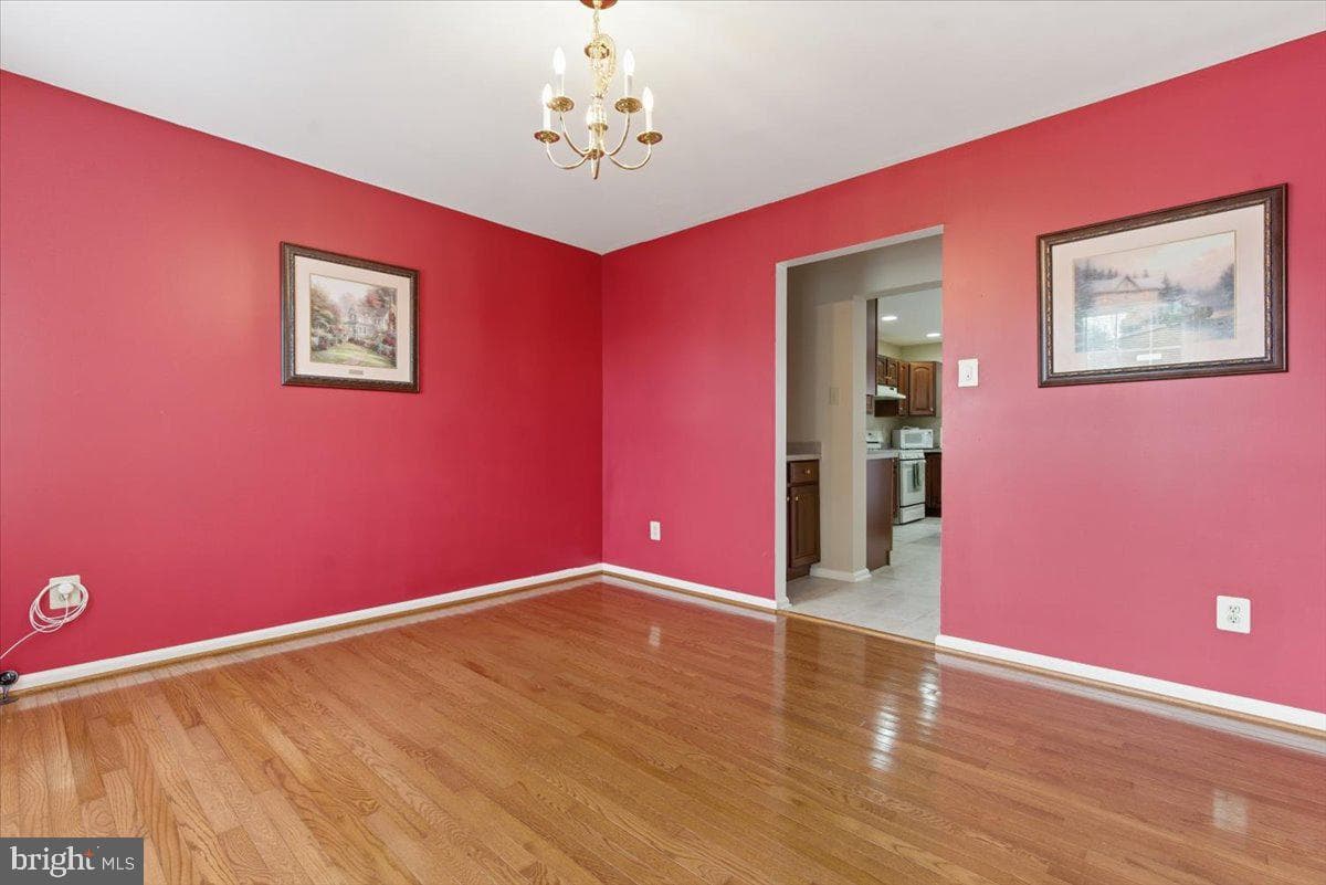 706 Franklin Court photo 38