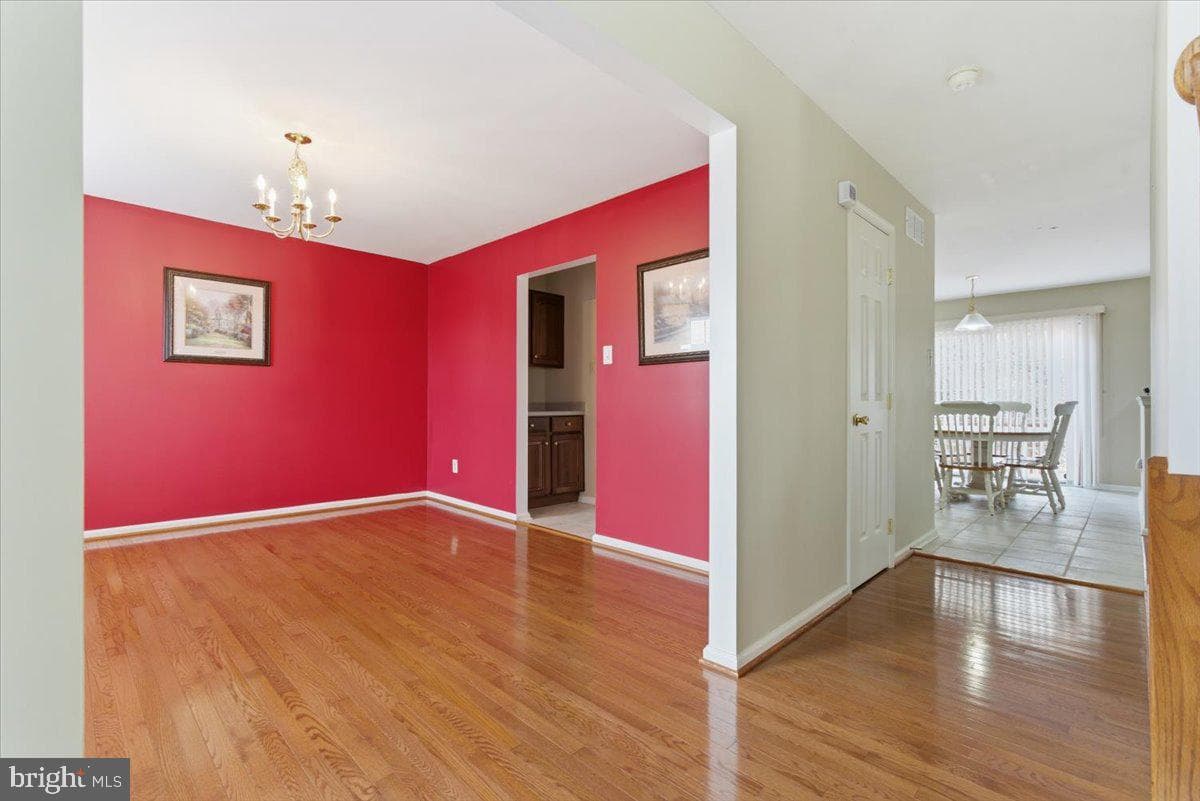 706 Franklin Court photo 39