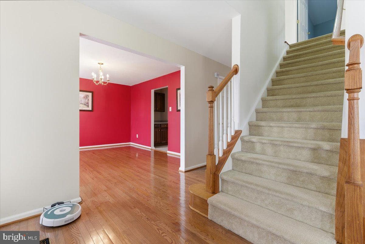 706 Franklin Court photo 40