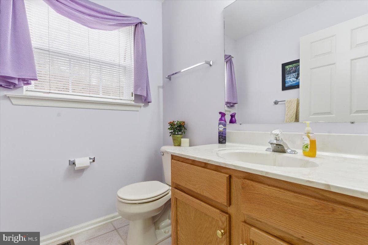 706 Franklin Court photo 56