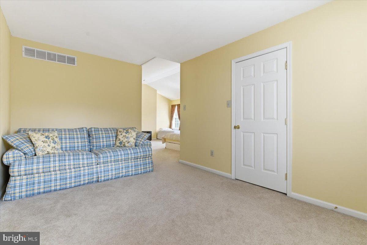 706 Franklin Court photo 62