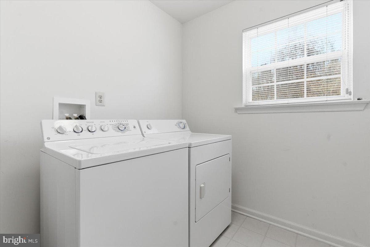 706 Franklin Court photo 71