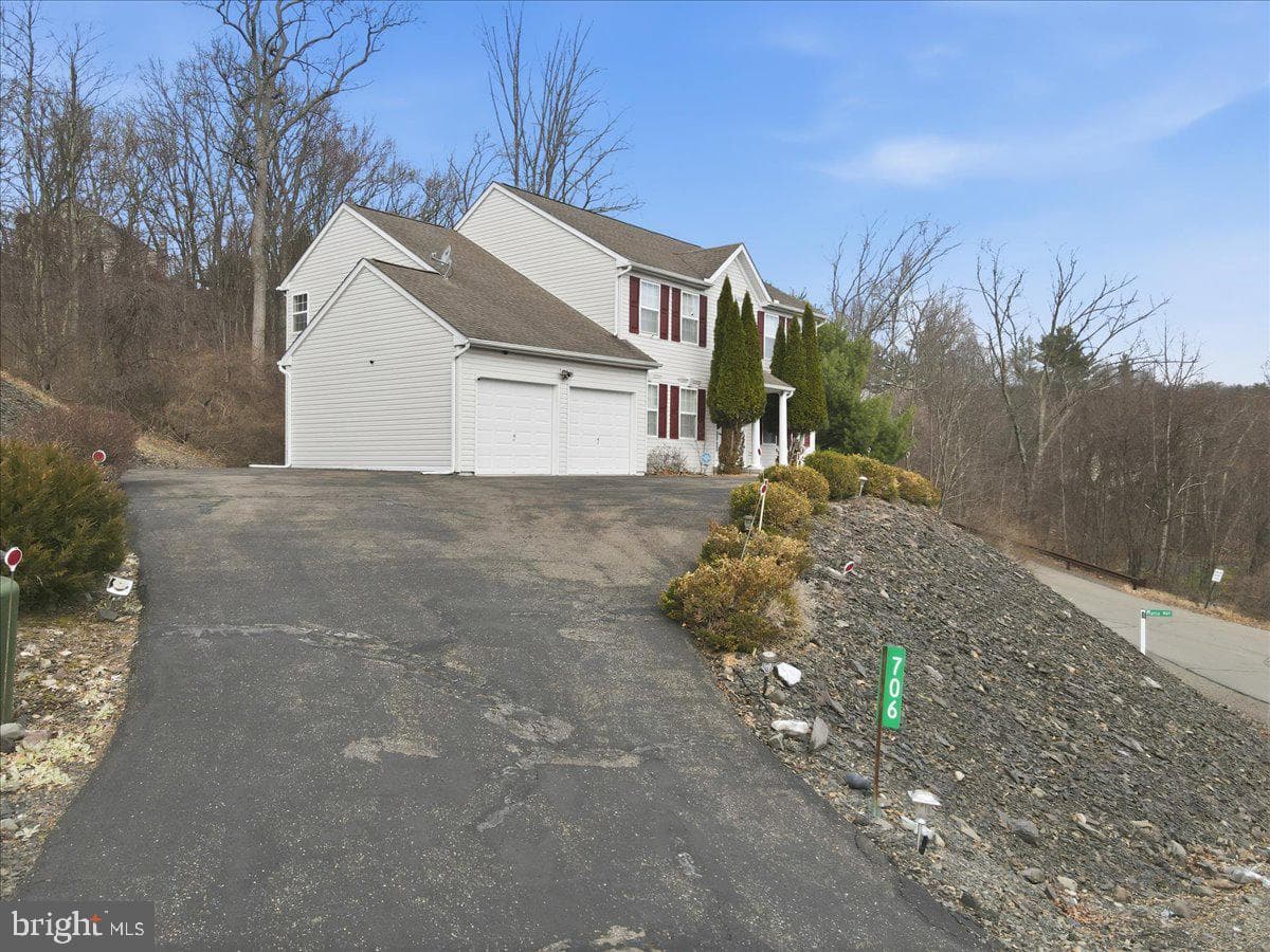 706 Franklin Court photo 87